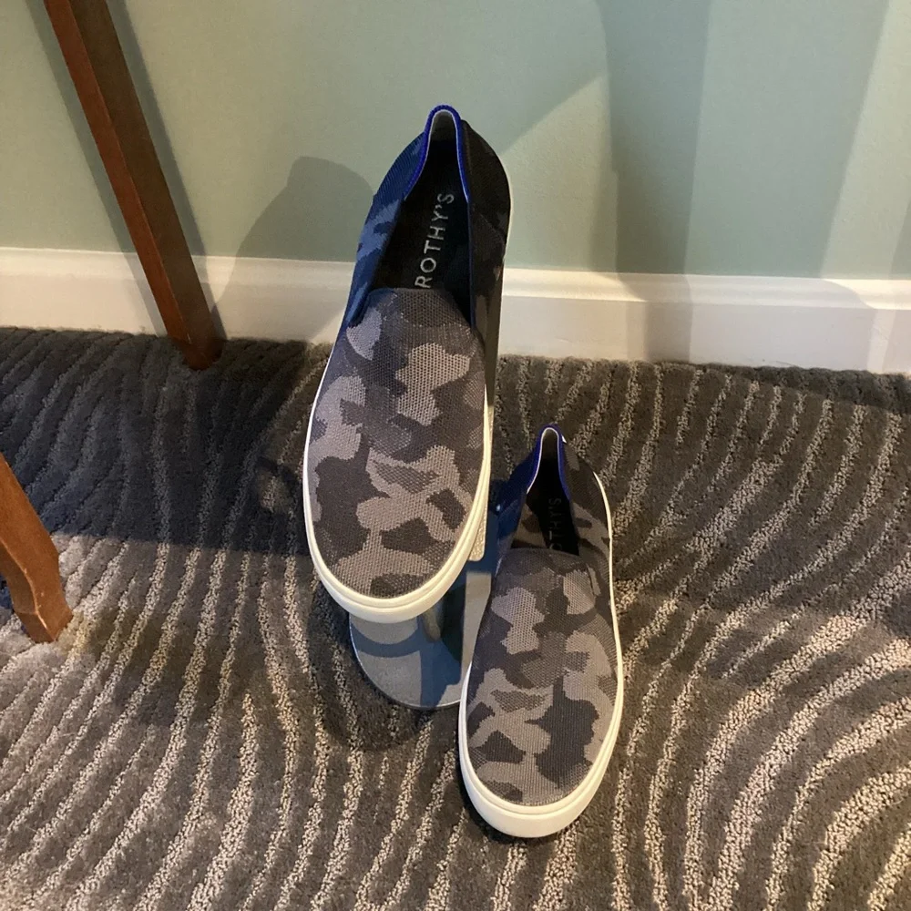 Rothy's Black and Gray Camouflage Original Slip On Sneaker Loafers - Like New! - Picture 3 of 10